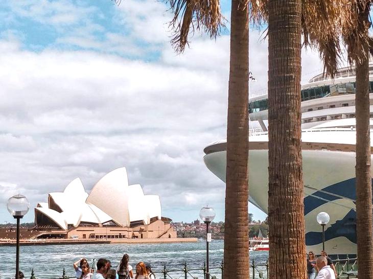 Immersing in Aboriginal Culture at Waradah Centre